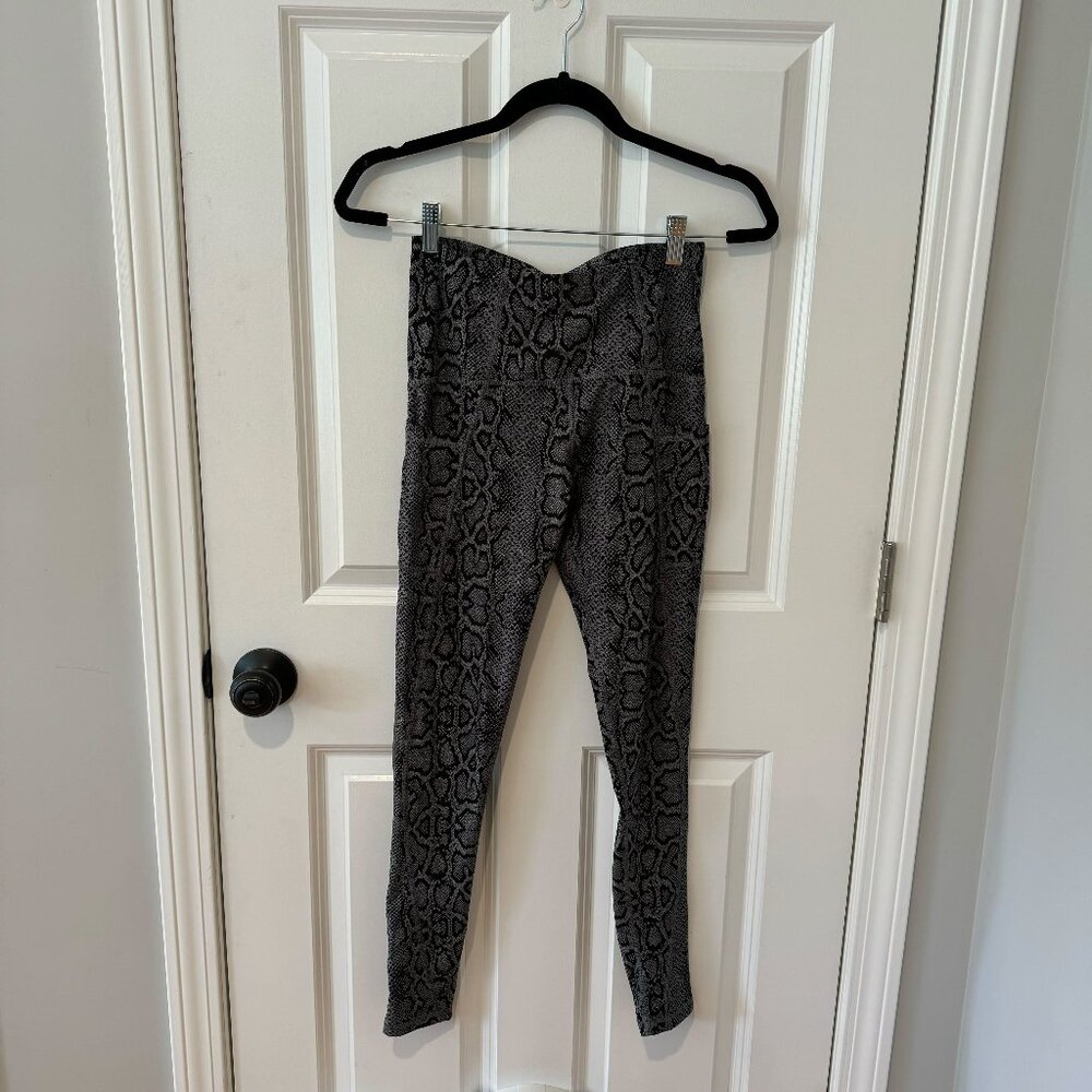 Champion Black and Grey Snakeskin Printed‎ Leggings - Size Small